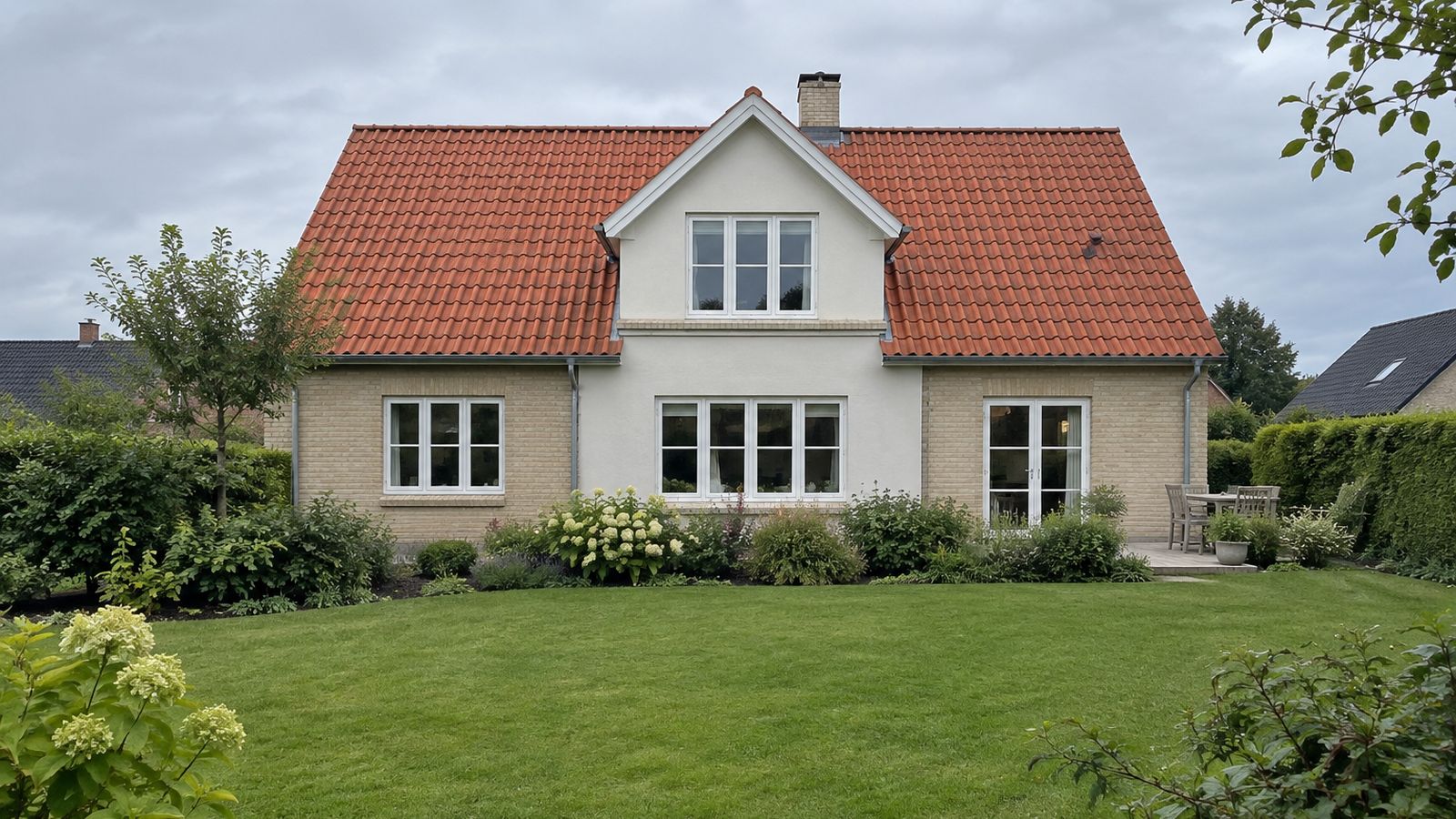 Dansk parcelhus midt i en gennemgribende totalrenovering